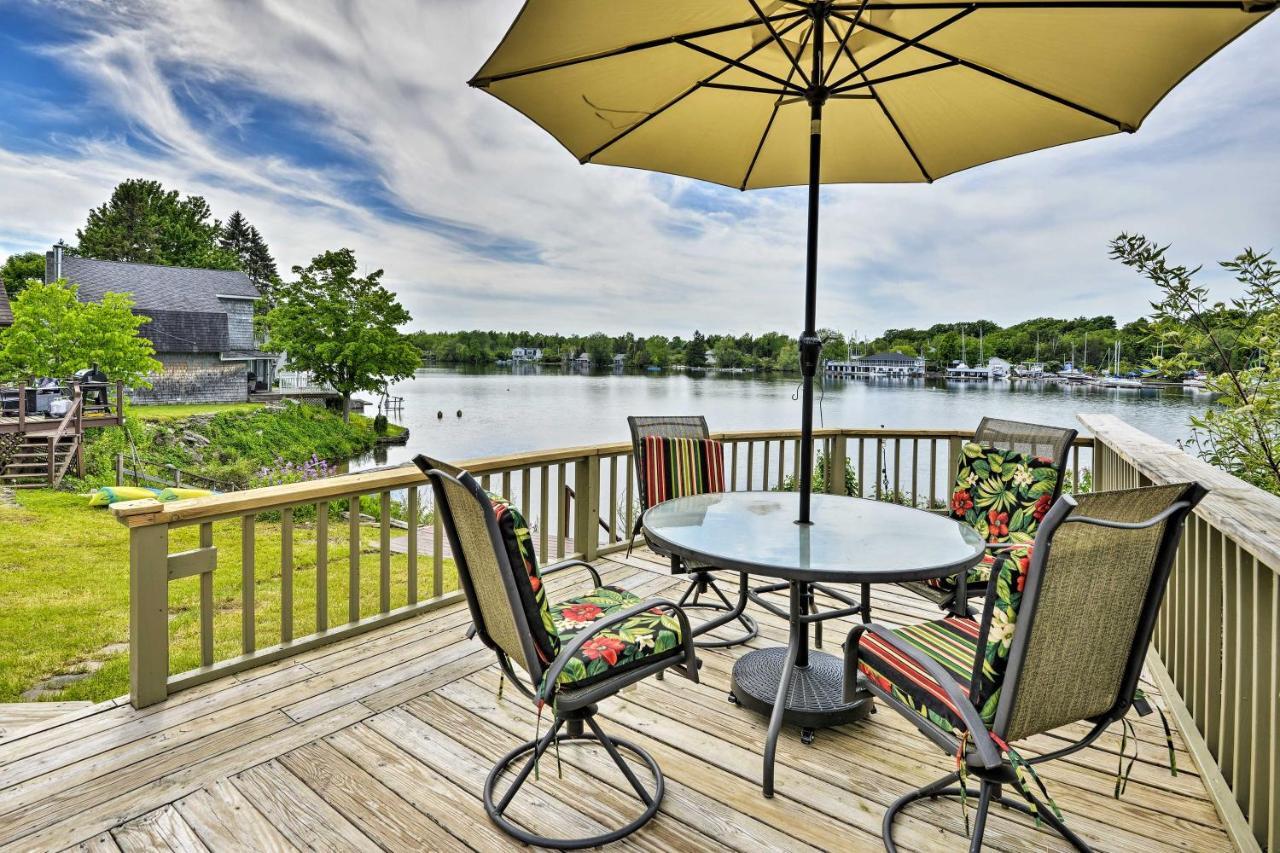 Family Cottage On Chaumont Bay, Walk To Downtown Extérieur photo
